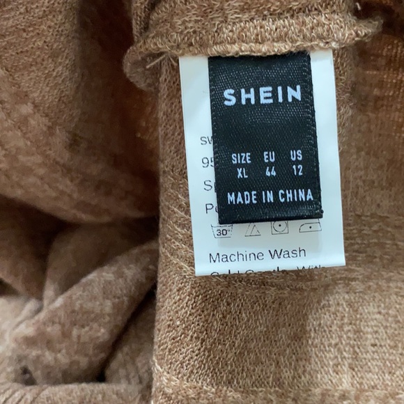 2/15$ NWOT SHEIN mock neck ribbed long sleeve - Picture 2 of 2